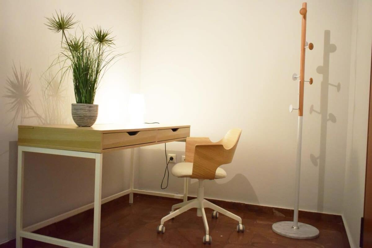 Stylish Apt In The Historic Heart Of The City Athen Exterior foto