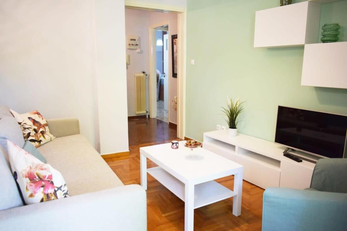 Stylish Apt In The Historic Heart Of The City Athen Exterior foto